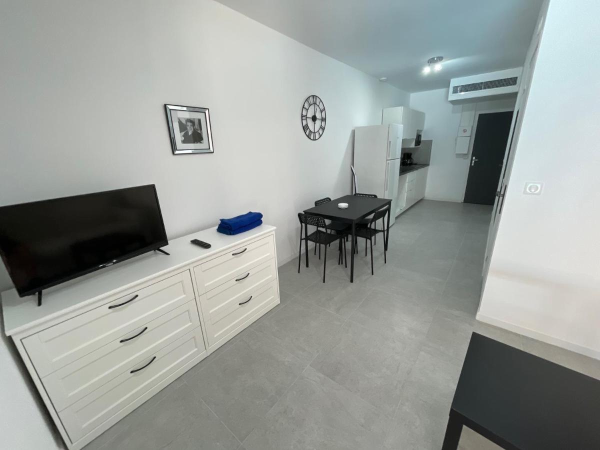 Appartement 30 M2, Piscine Et Parking Prive Муан-Сарту Экстерьер фото