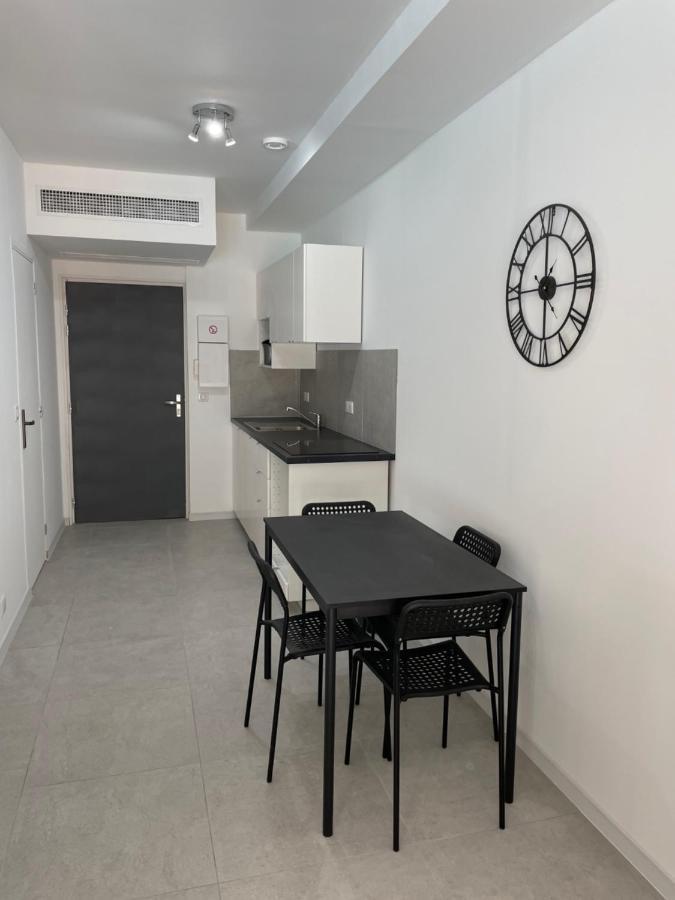 Appartement 30 M2, Piscine Et Parking Prive Муан-Сарту Экстерьер фото