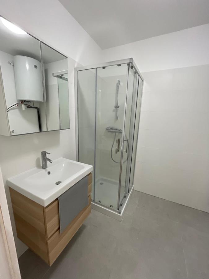Appartement 30 M2, Piscine Et Parking Prive Муан-Сарту Экстерьер фото